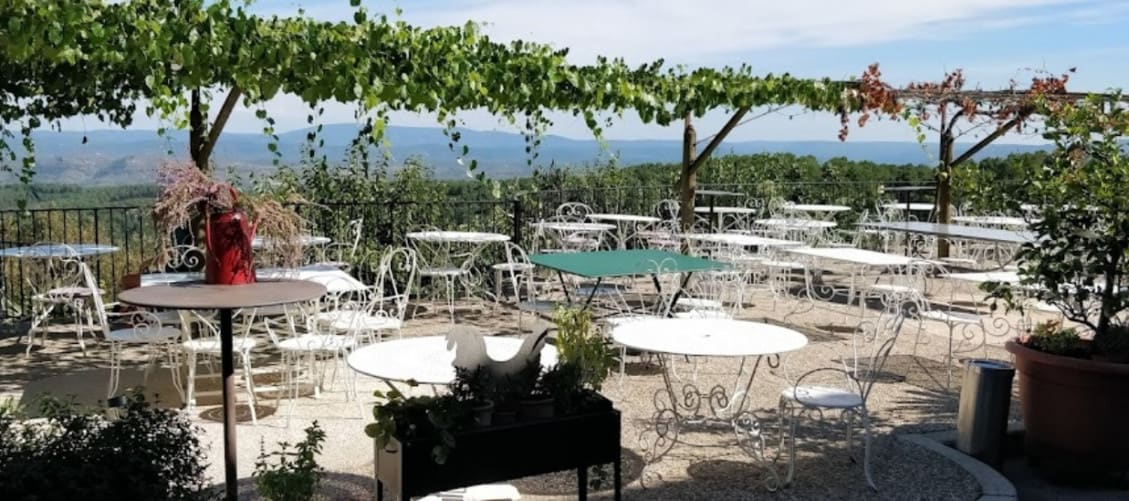 Auberge de la Tour de Brison — photo 2