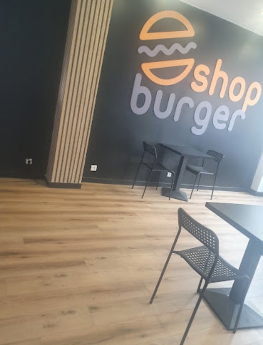 Burger shop — photo 3