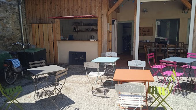 Les Colporteurs — photo 2