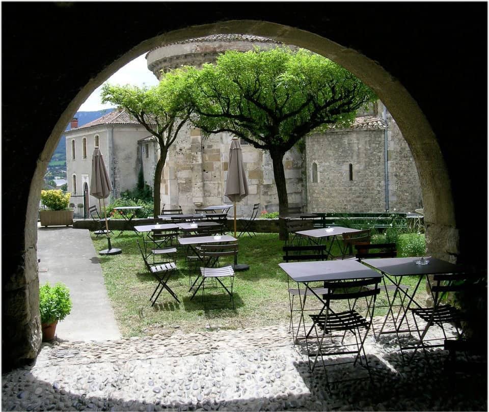 11 Place De L'eglise — photo 2