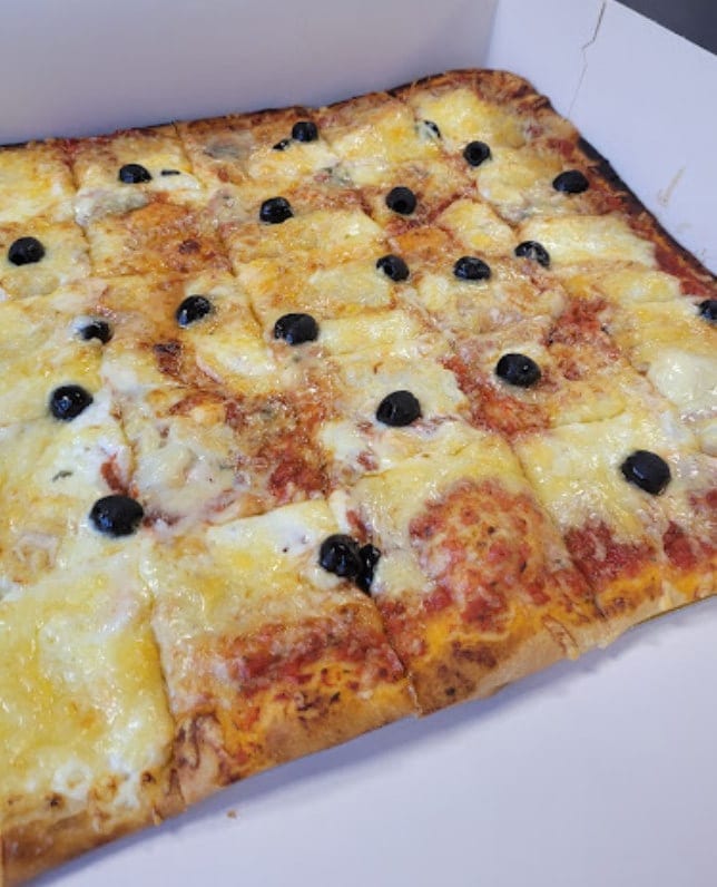 La Pizzeria — photo 2