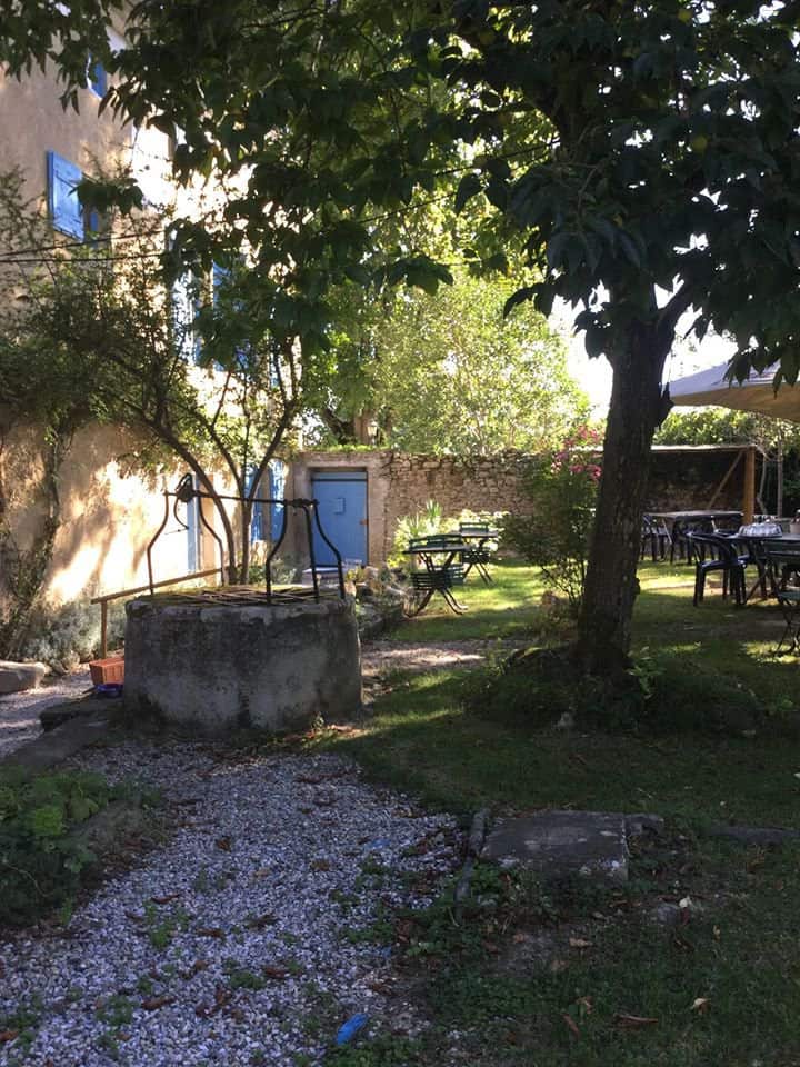 Le Clos Saint Martin — photo 2