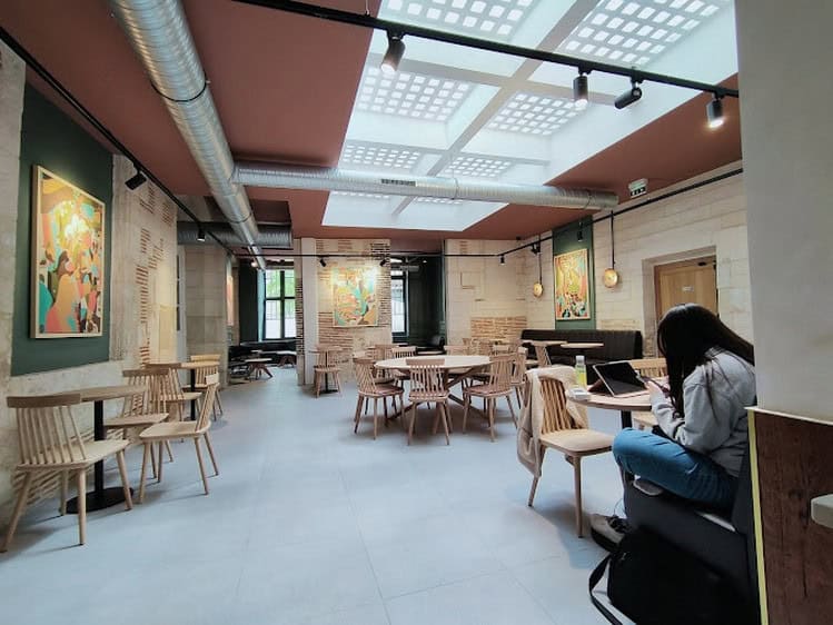 Starbucks Coffee — photo 3