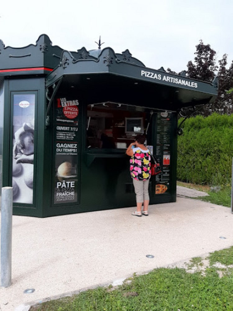 Le Kiosque à Pizzas - La façade