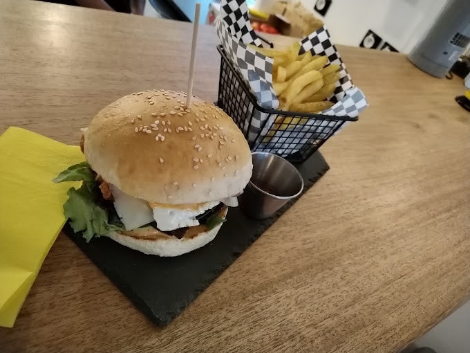 MC Burger — photo 2