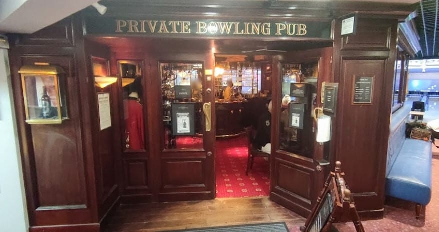 Private Bowling Pub — photo 3