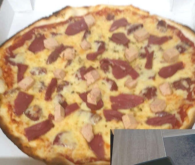 La Tour de Pizz' — photo 2