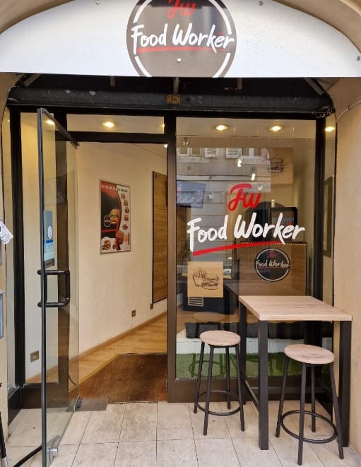Food Worker — photo 2