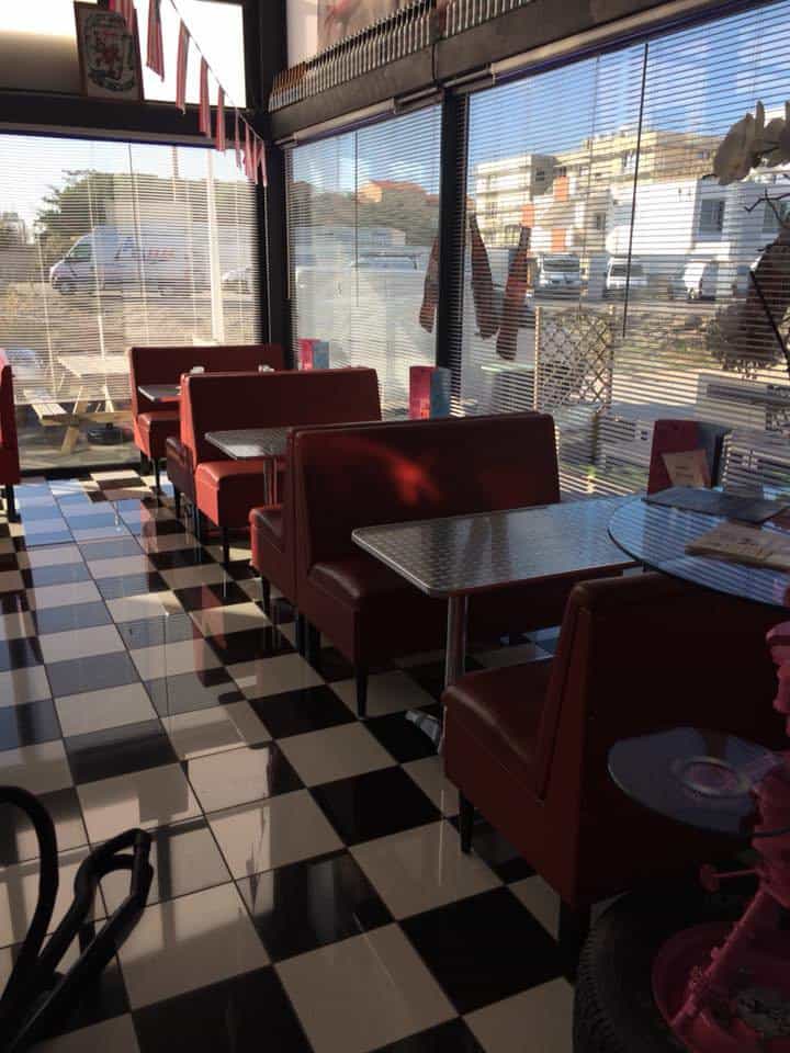 Cartoon's Café — photo 3