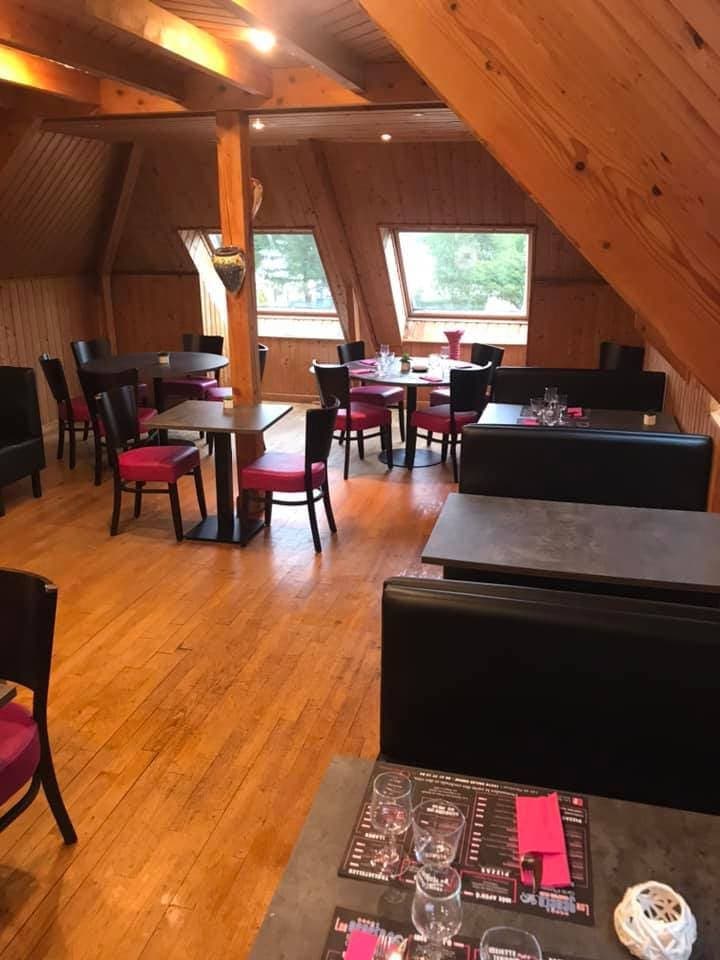 Grill-Pizzéria les Genêts — photo 3