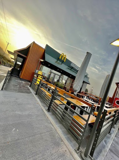 Mc Donald's — photo 2