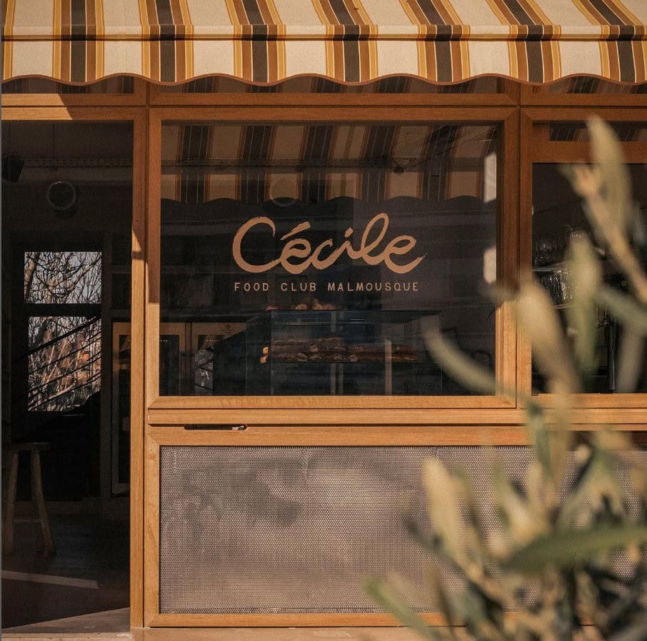 Cécile — photo 3