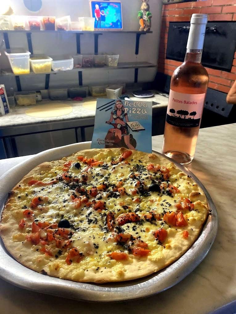 Bella Pizza — photo 2