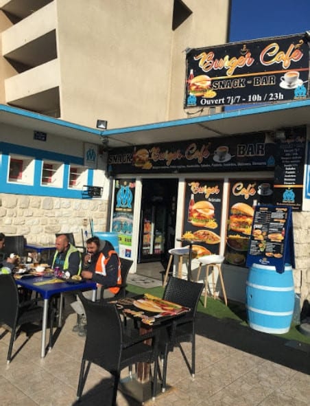 Burger Café — photo 3