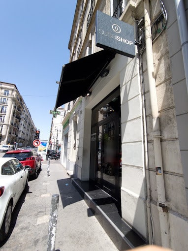 Sushi Shop - La façade