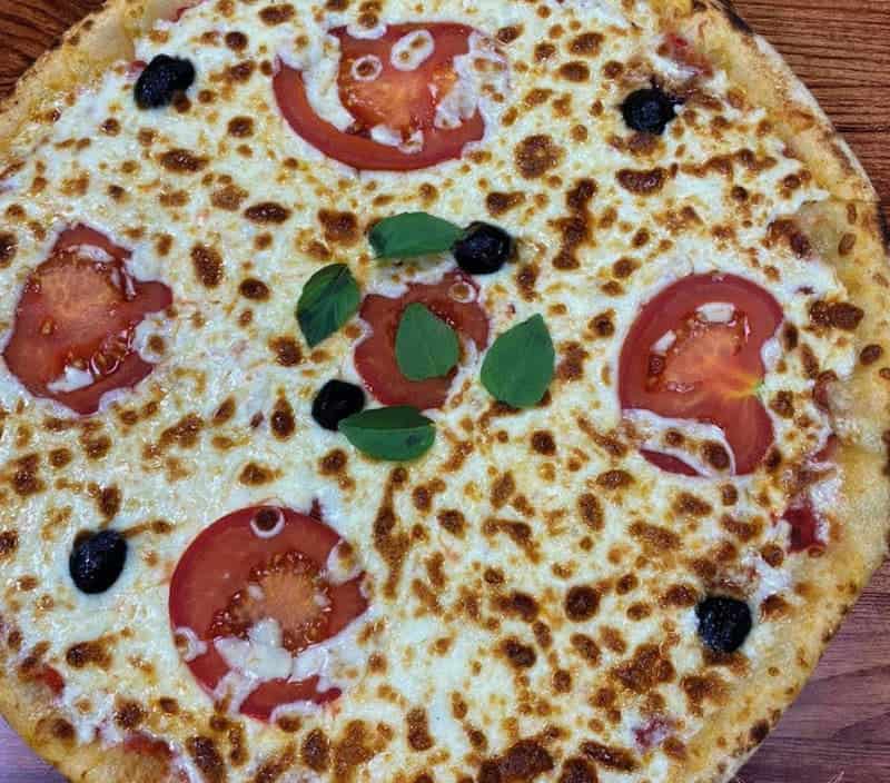 Thrones Of Pizza — photo 2