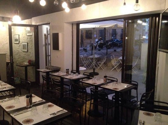 Corner bistro — photo 3