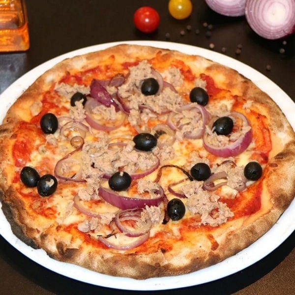 Francesca - Une pizza