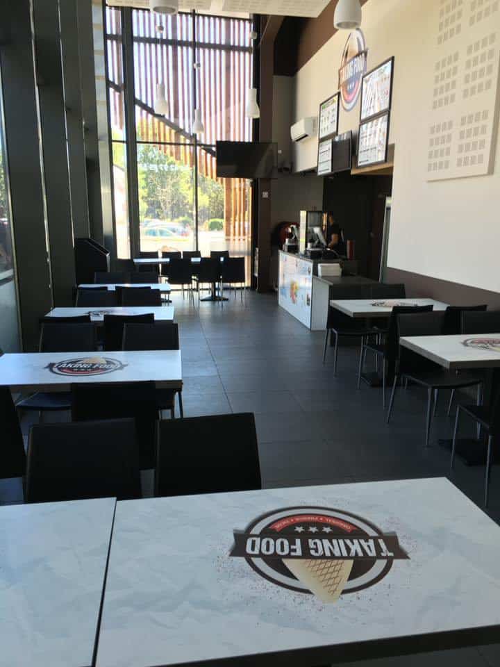 Taking food — photo 3