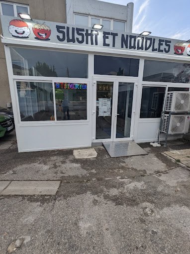 Sushi et noodles — Sushi et Japonais à Gardanne — photo 3