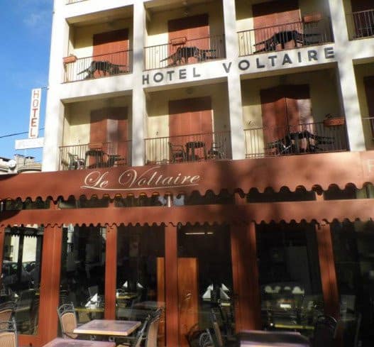 Le voltaire — photo 2