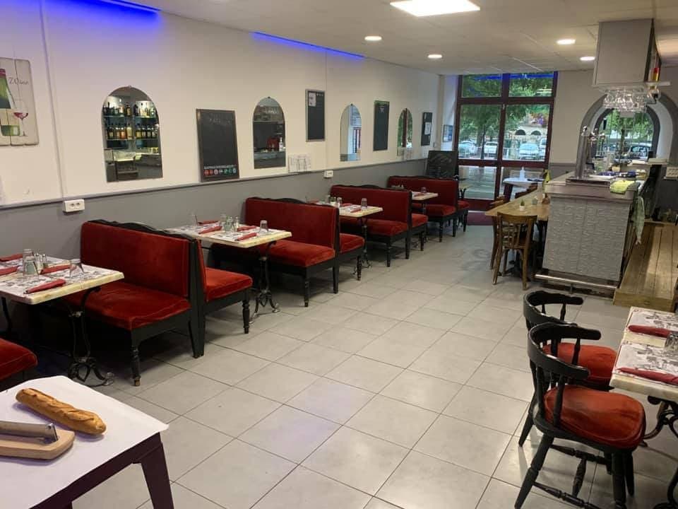 Bistro Du Cours — photo 3