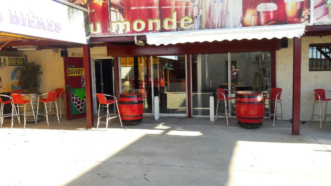 La Cave à Vins d'Eyguiere — photo 2