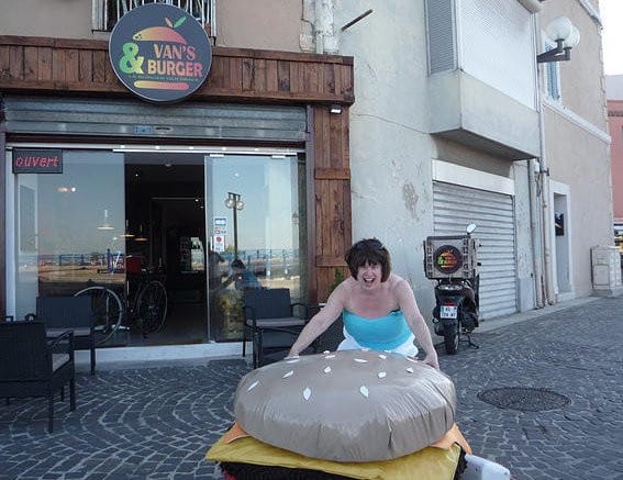VansAndBurger — photo 2