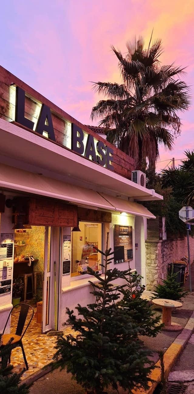 La Base — photo 3