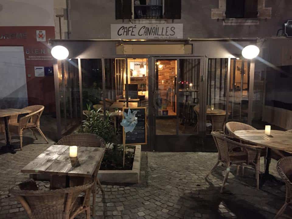 Café canailles à Venelles, photos