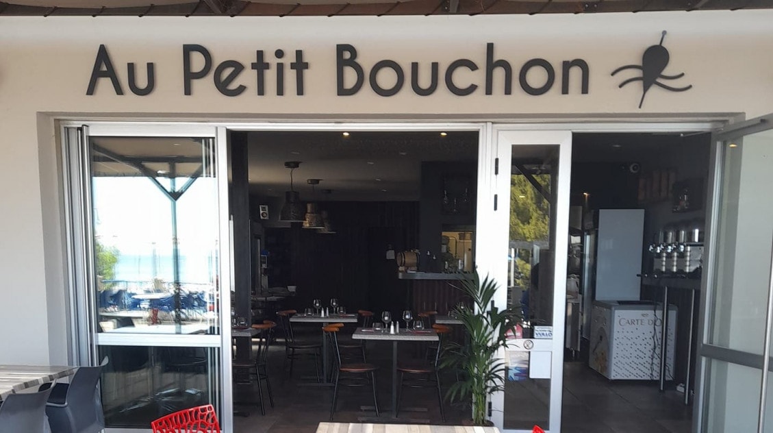 Au Petit Bouchon — photo 3