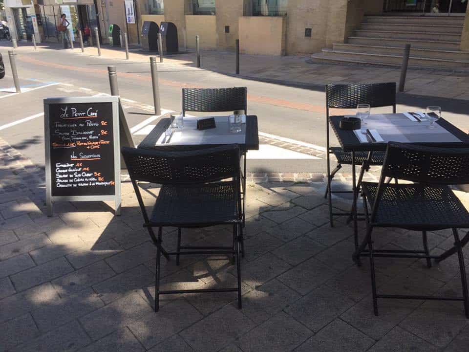 Le Petit Café — photo 2