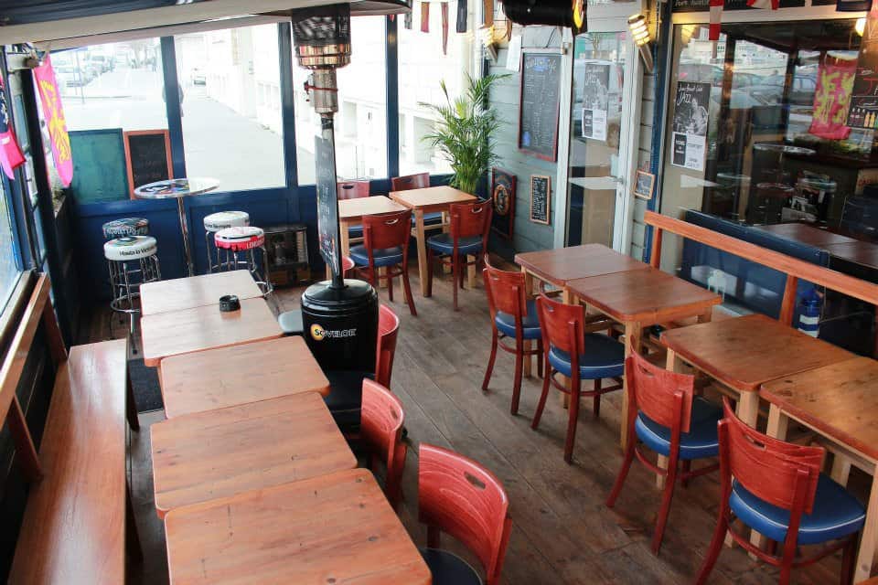 Le Newport Café — photo 3