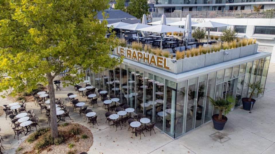Le Raphaël — photo 3