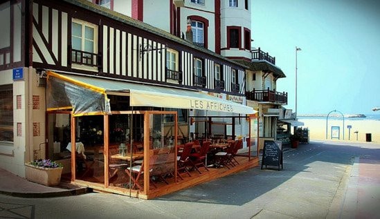 Les affiches — photo 2