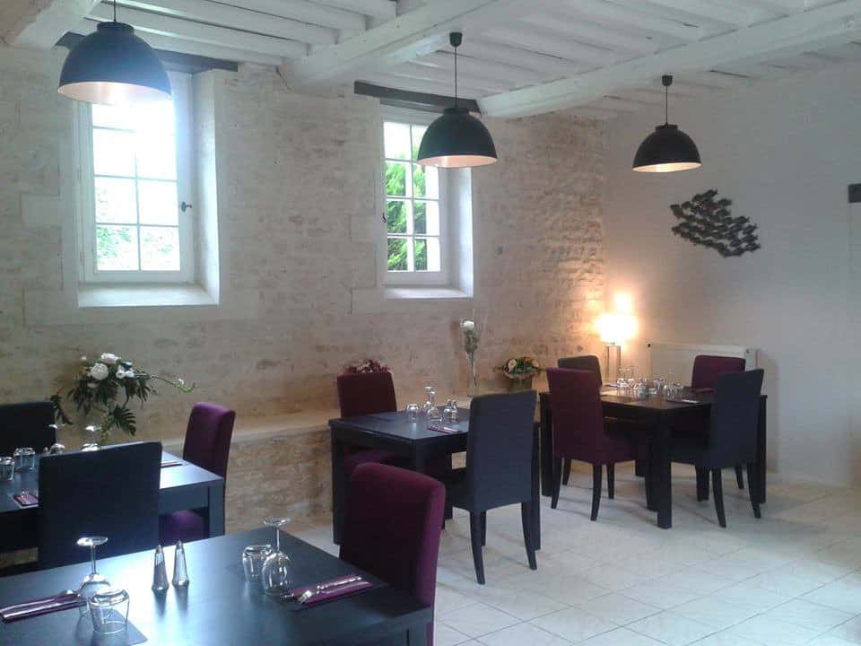 Le Quarante Neuf — photo 3
