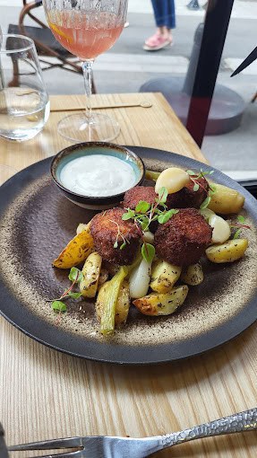 Le Port Des Brumes — Restaurant Français à Port en Bessin Huppain — photo 2