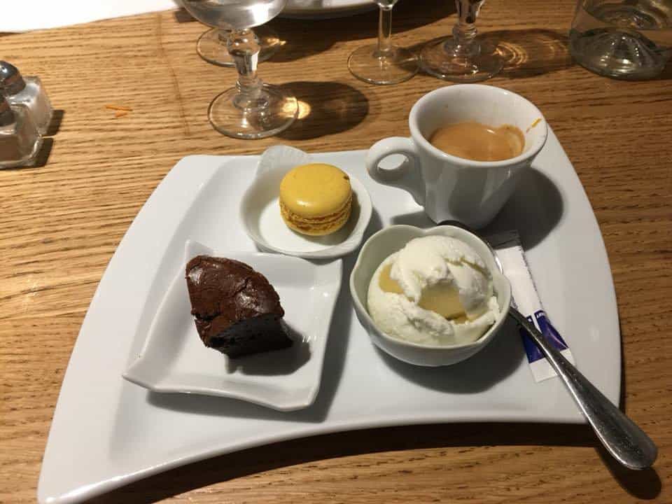 Comme À La Maison — photo 3
