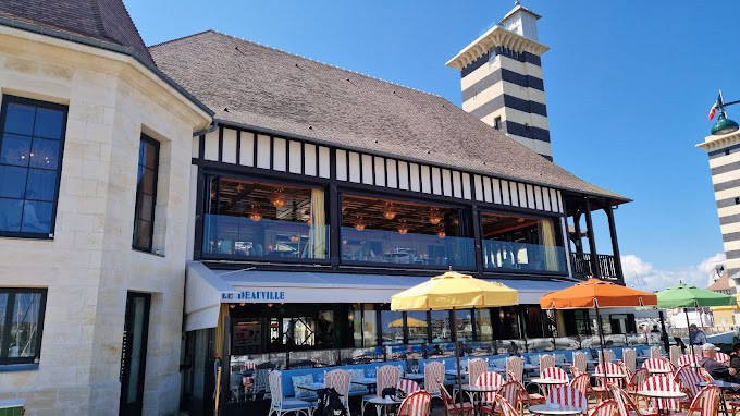 Le Deauville — photo 2