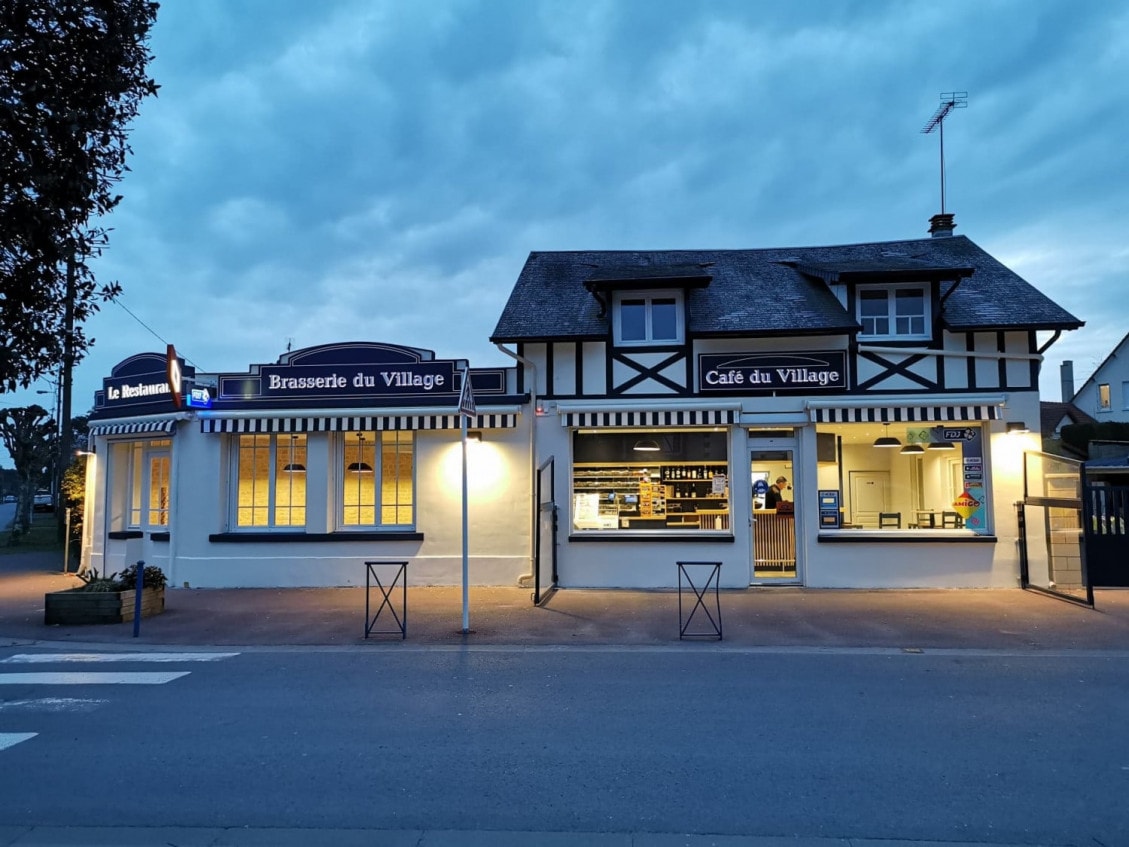 Brasserie du Village — Brasserie à Merville Franceville Plag — photo 3