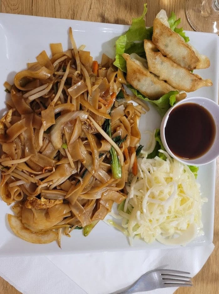 Asian Food — photo 2