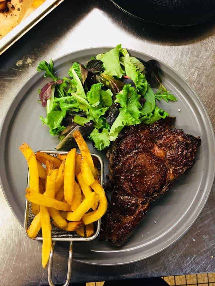 Photo de Bistro du Golf