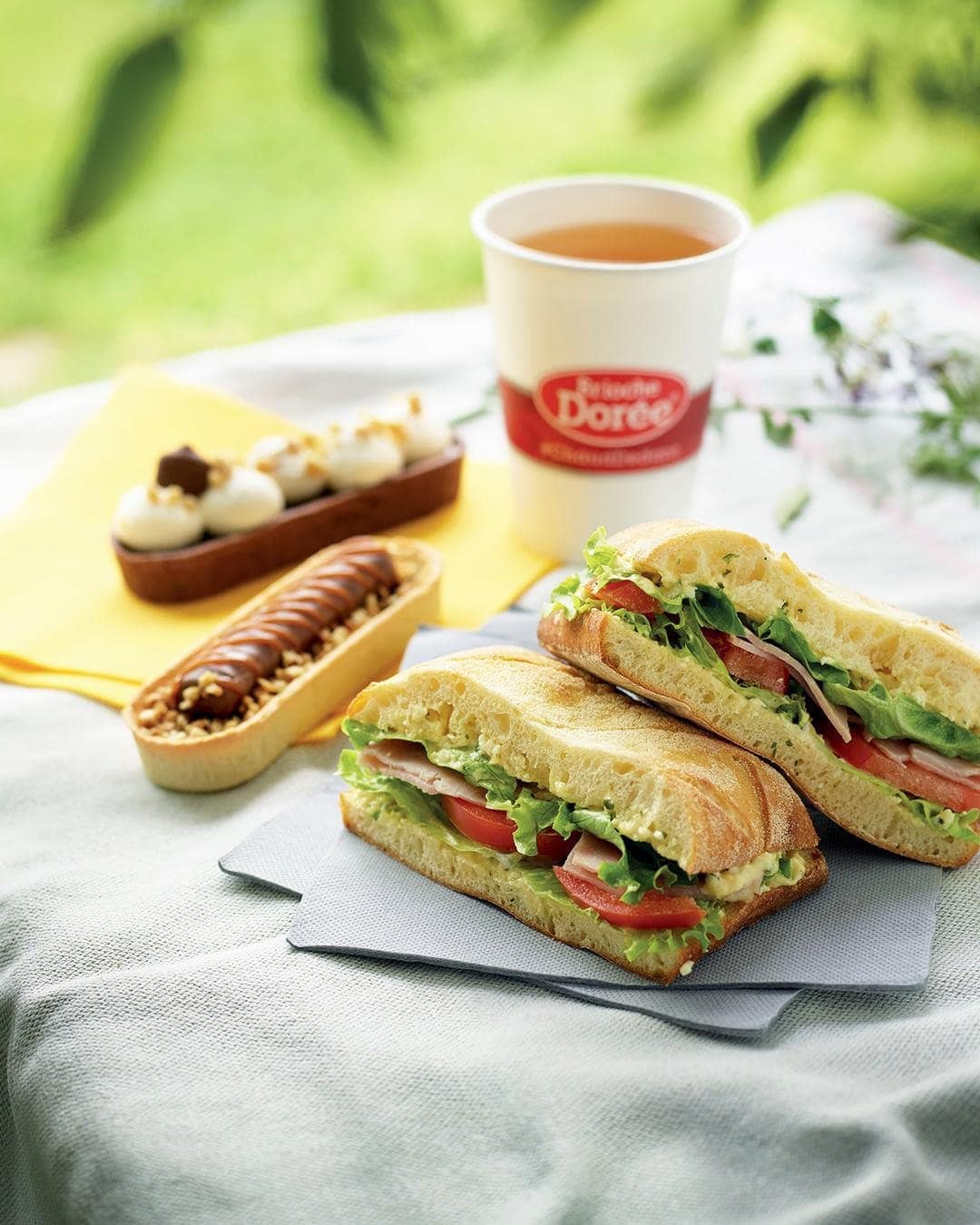 Brioche Dorée - Un sandwich