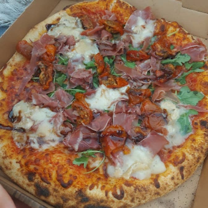 La Dernière Séance d'Y — Pizza - pizzéria à Saint Jean d'Angely — photo 2