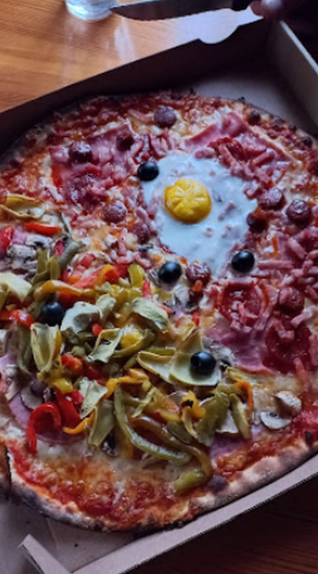 Le Kiosque à Pizzas - Une pizza