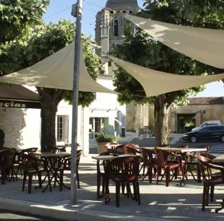 Les Acacias — photo 3