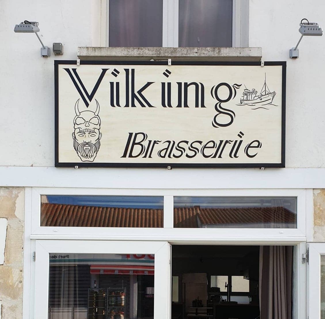 Viking Brasserie — photo 3