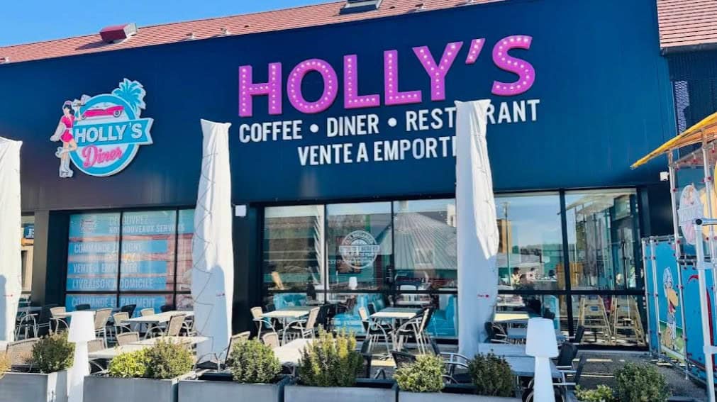 Holly's Diner — photo 2