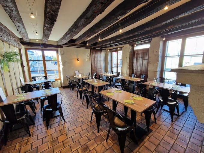 La Familia — Bistro - Bar à Mehun sur Yevre — photo 3