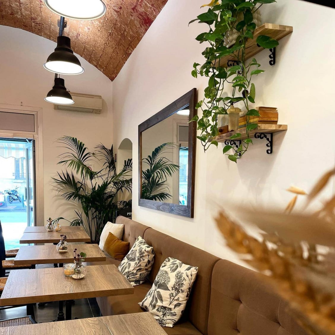 Mile End Café — photo 3